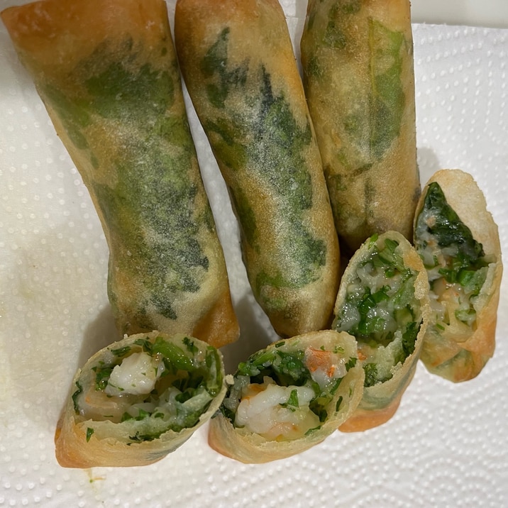 エビ春巻き セロリの葉をたっぷり入れましょう
